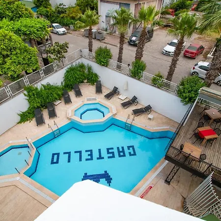 Castello & Aparts ケメル