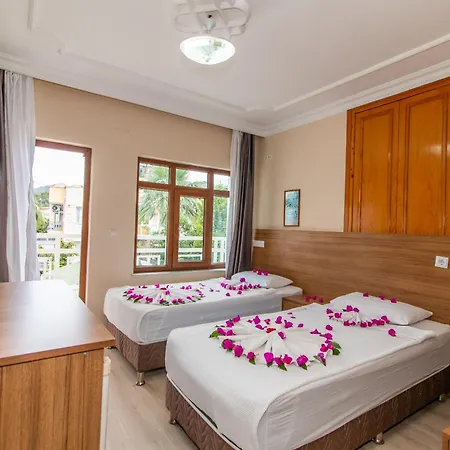 Castello & Aparts 3* Kemer