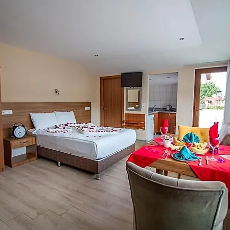 Castello & Aparts Kemer