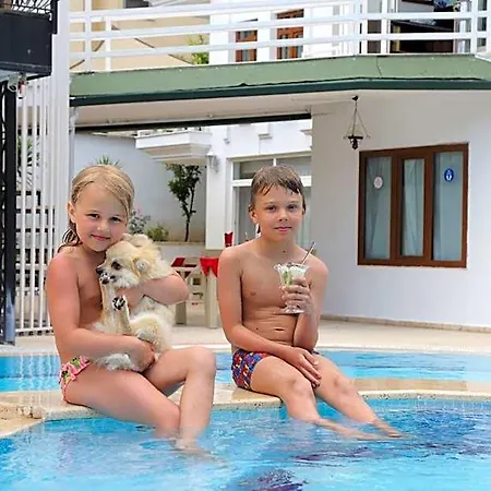Castello & Aparts Kemer