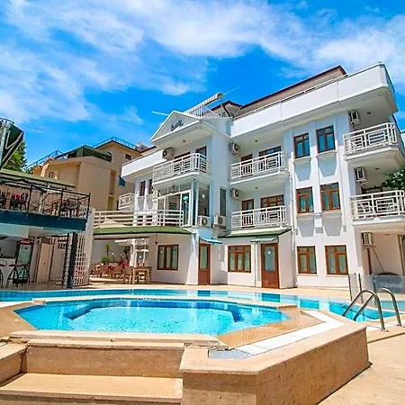 Castello & Aparts Kemer