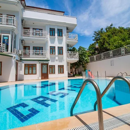 Castello & Aparts Hotel