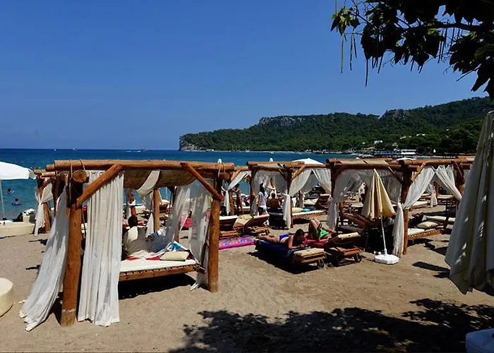 Castello & Aparts 3* Kemer