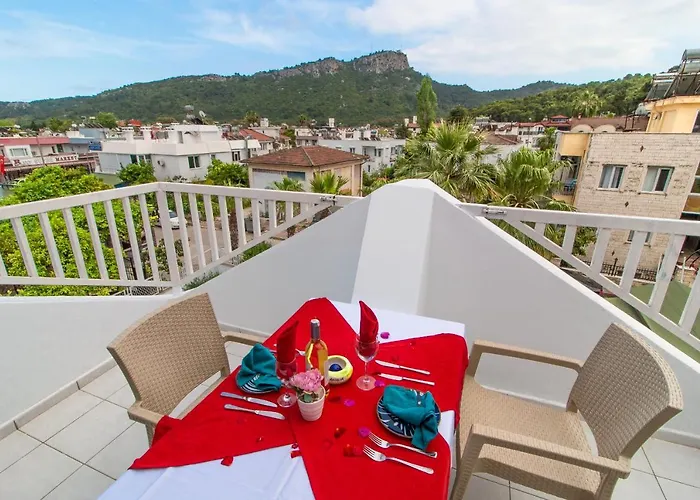 Castello & Aparts Hotel