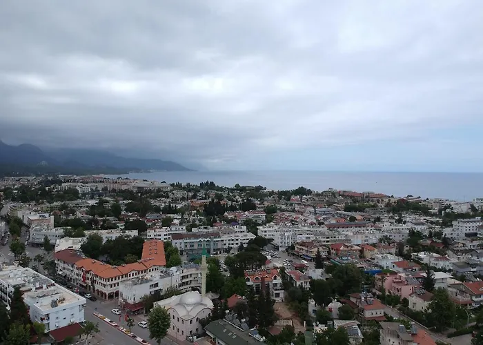 Hotel Castello & Aparts 3*